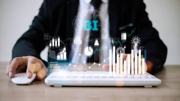 Training on Analyzing and Visualizing Data with Power BI - Course Cover Image