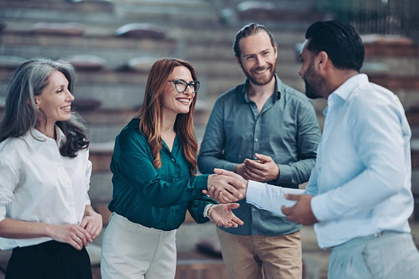 Training on Integrated Leadership: Managing People and Clients